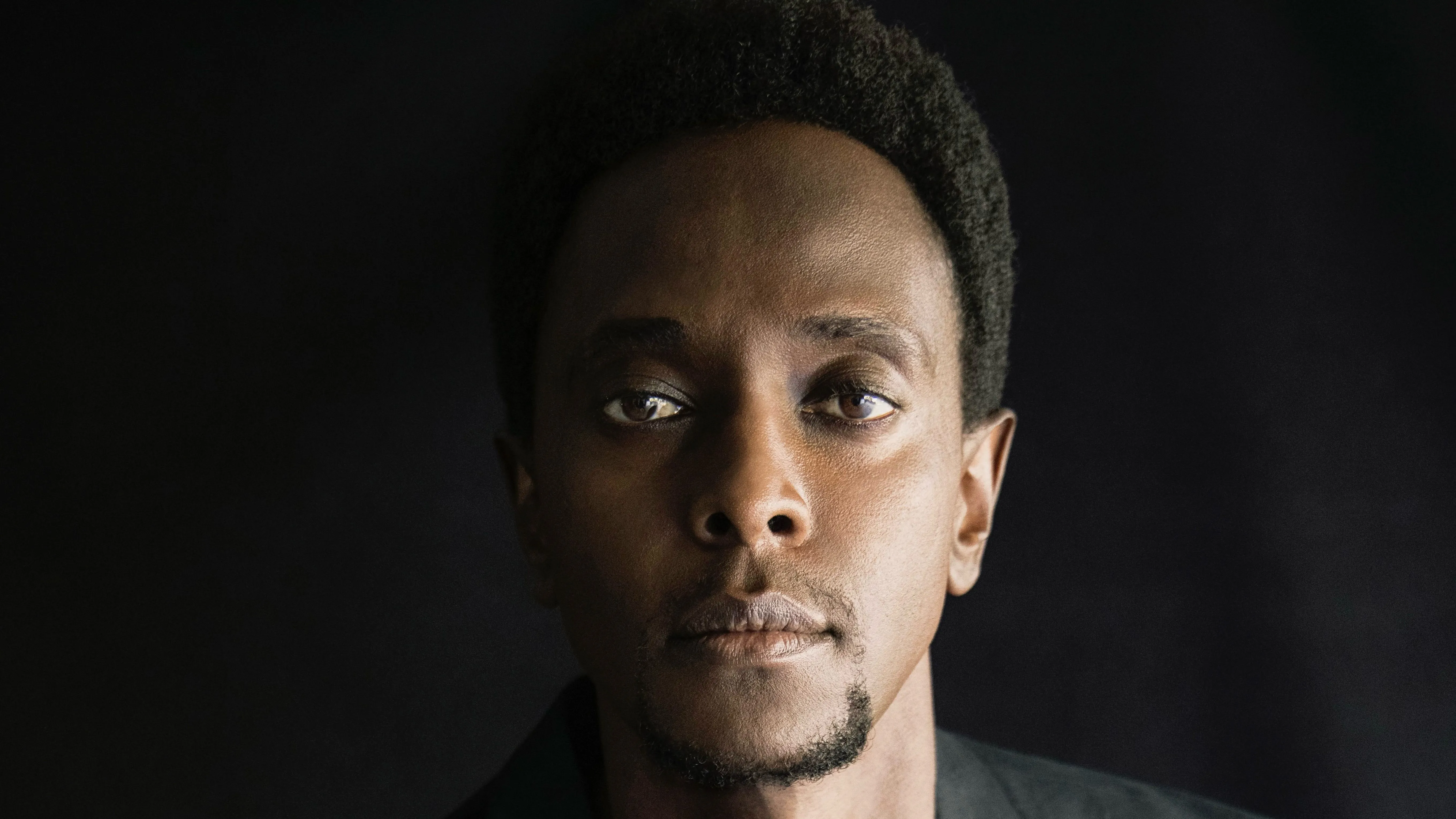 Edi Gathegi 